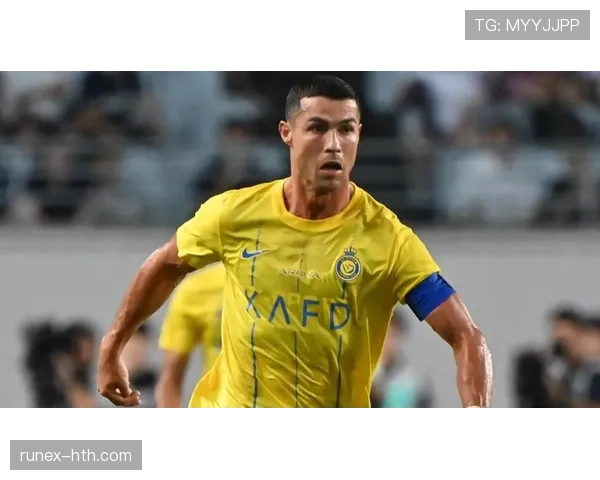 凯泽定位球建功助力逆转，状态回暖成球队胜利关键