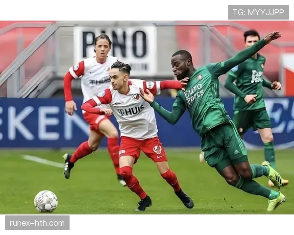 乌德勒支比赛节奏成胜负关键，精彩对决引球迷热切期待