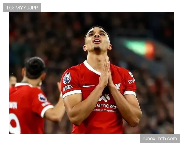 阿什拉夫-门德斯防线组合:新赛季的坚固屏障与战术革新核心 阿什拉夫-门德斯防线组合:新赛季的坚固屏障与战术革新核心