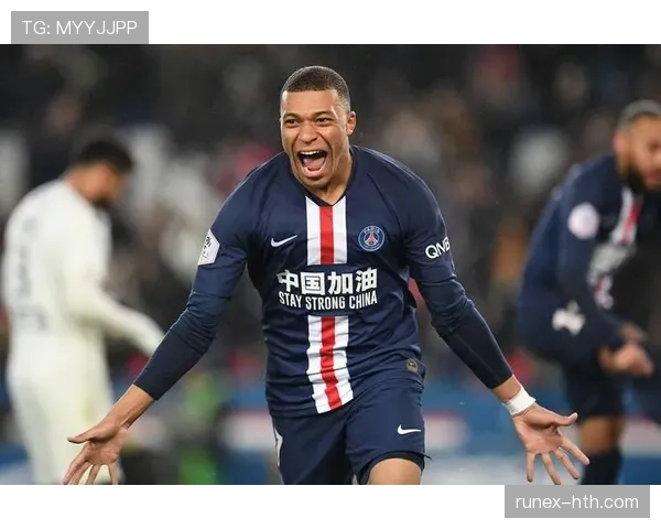 巴黎圣日耳曼从巨星堆叠转向团队构建，阵容逻辑发生阶段性变化